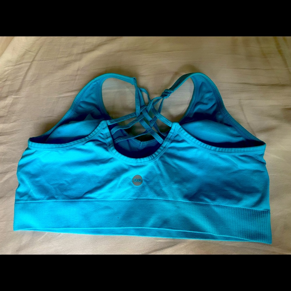 Sports bra